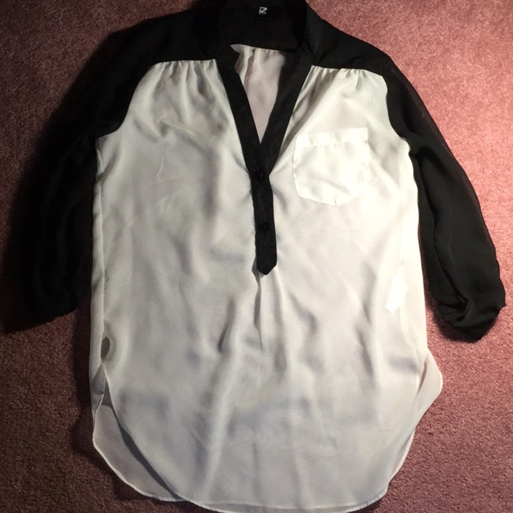 Transparent black and white half sleeve shirt